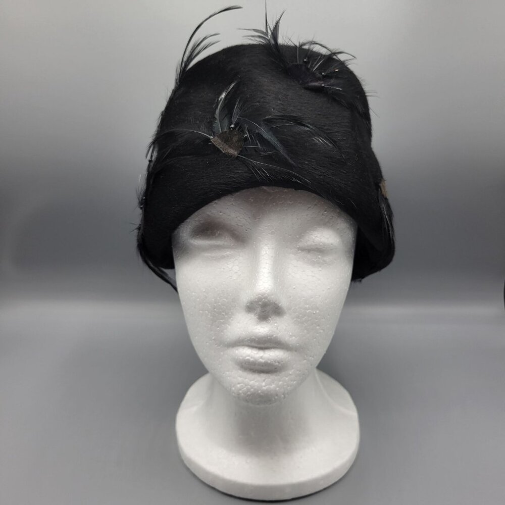 Vintage Black Feathered Cloche Fur Felt Hat By Brigitte Made In Italy
